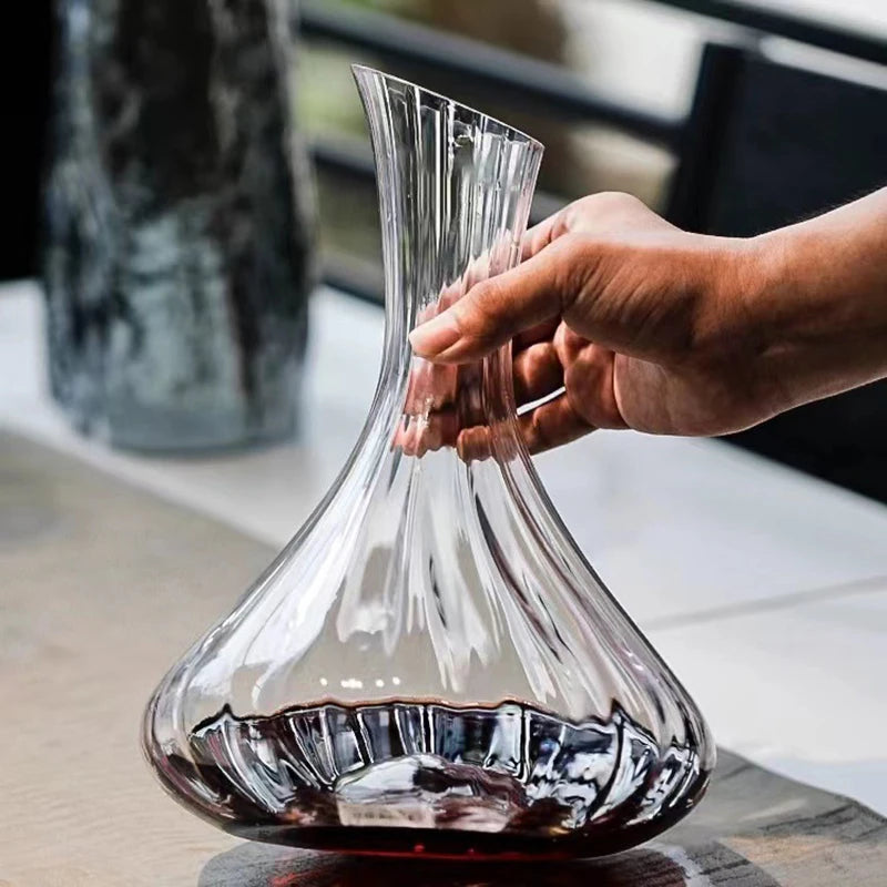 Compact Travel Wine Decanter with Leak-Proof Stopper