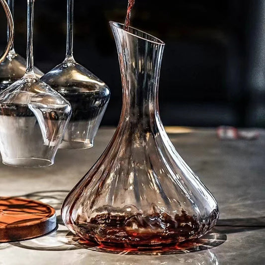 Compact Travel Wine Decanter with Leak-Proof Stopper